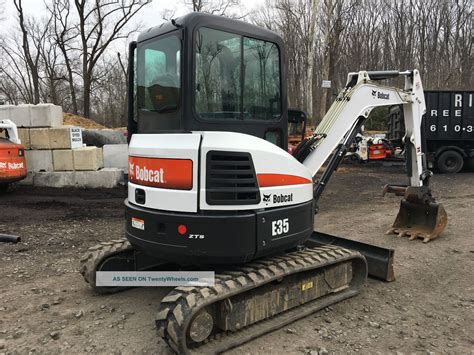 Mini Excavator Bobcat 